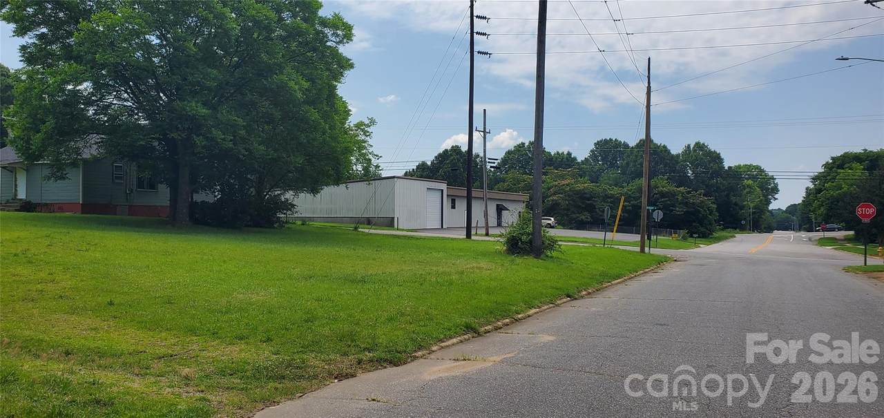 309 Monroe Street - Photo 1
