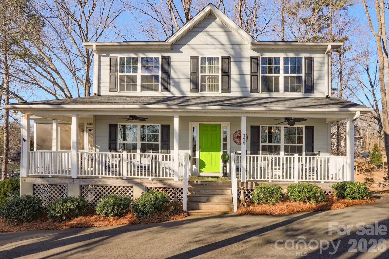 114 Newark Lane - Photo 1