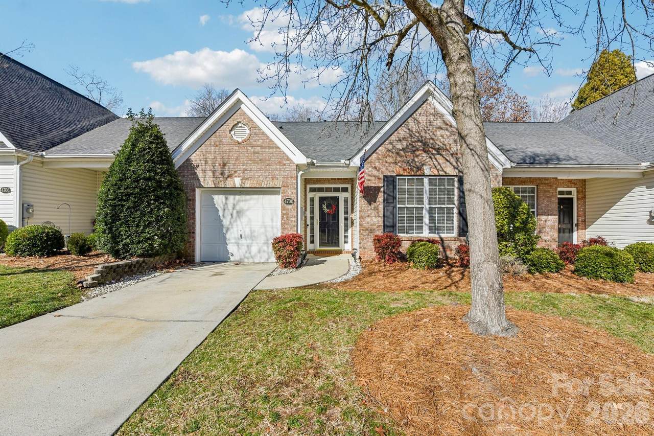 4700 Willow Glen Road - Photo 1