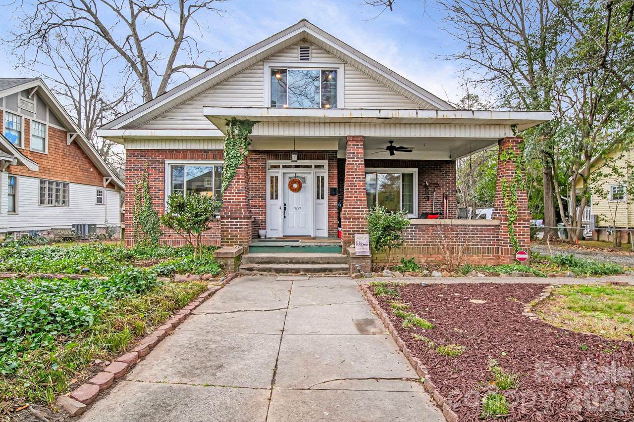 707 York Street - Photo 1