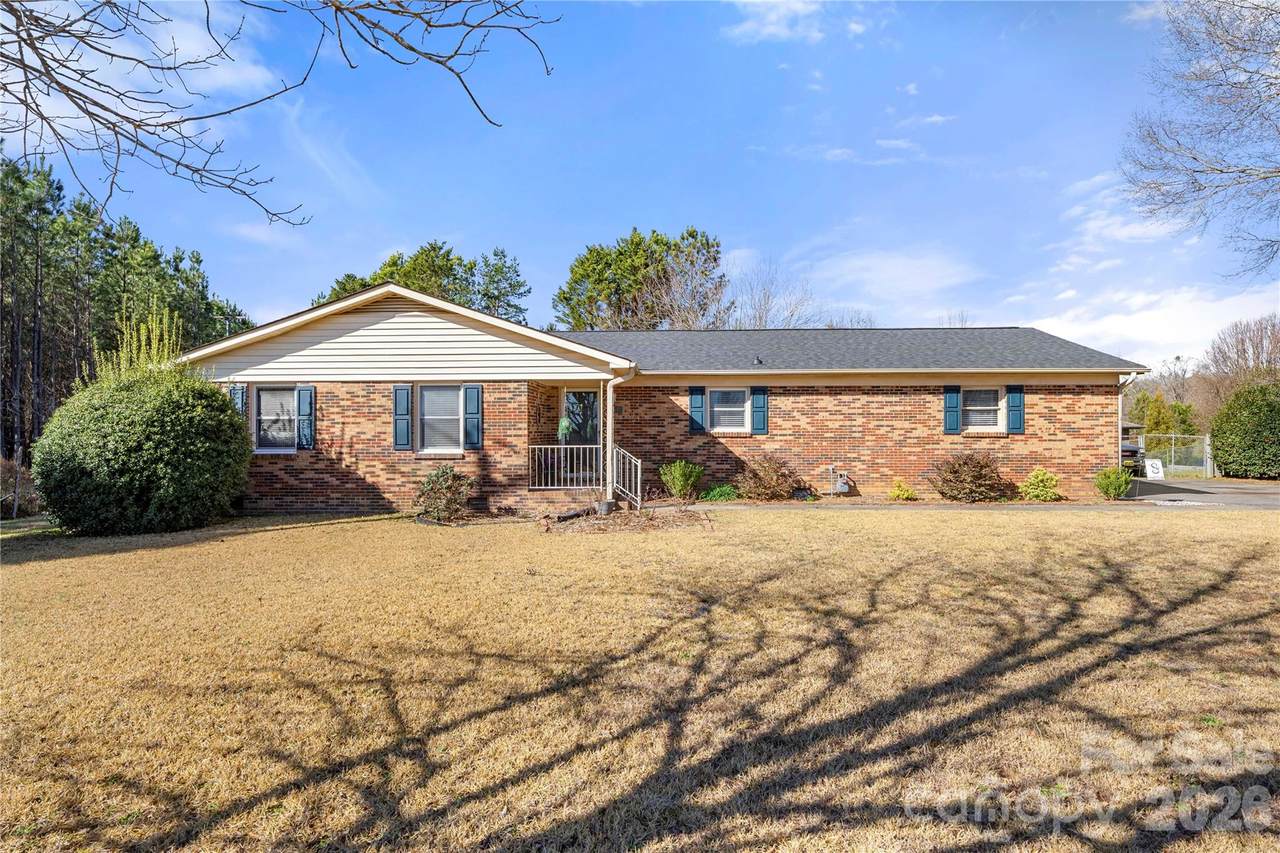 140 Patrick Road - Photo 1