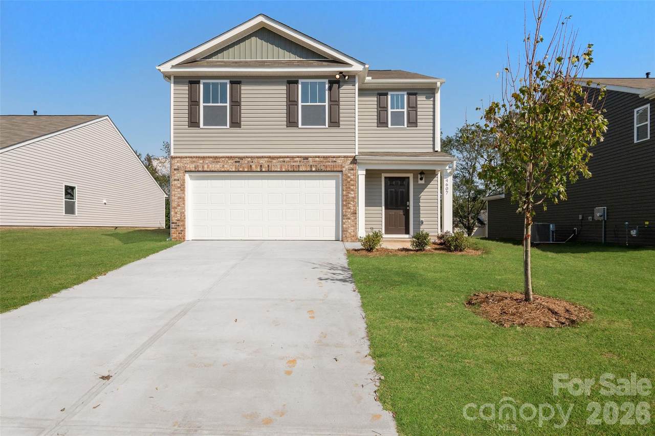129 Lauren Lane - Photo 1