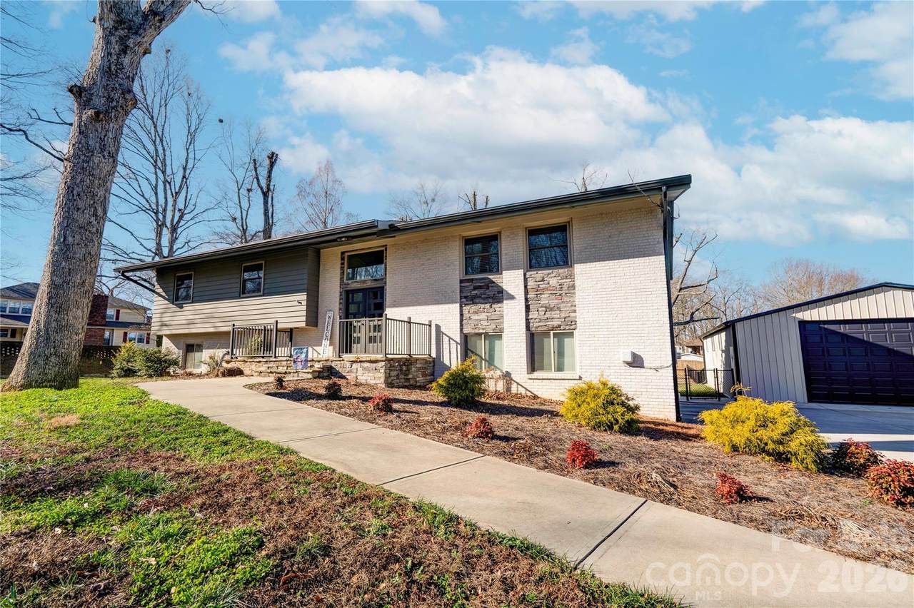 241 Howington Street - Photo 1