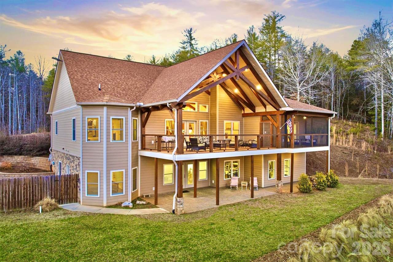 1510 Royal Lane - Photo 1