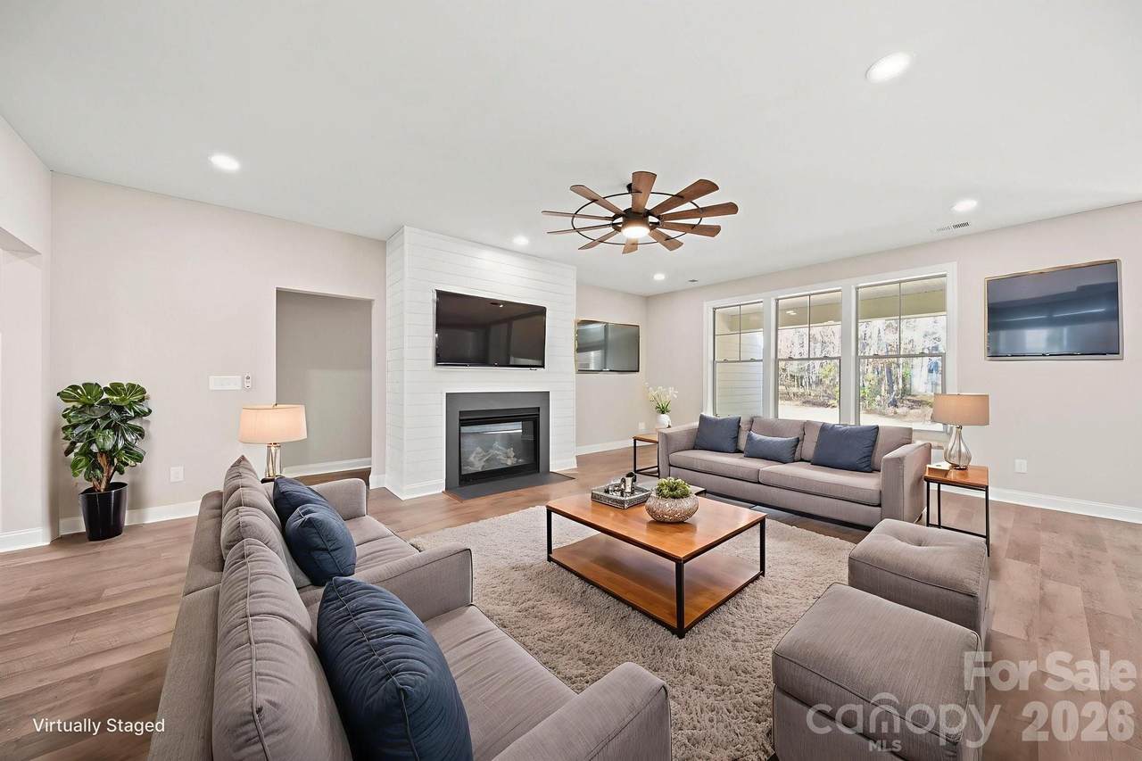 3206 Player Court - Photo 1