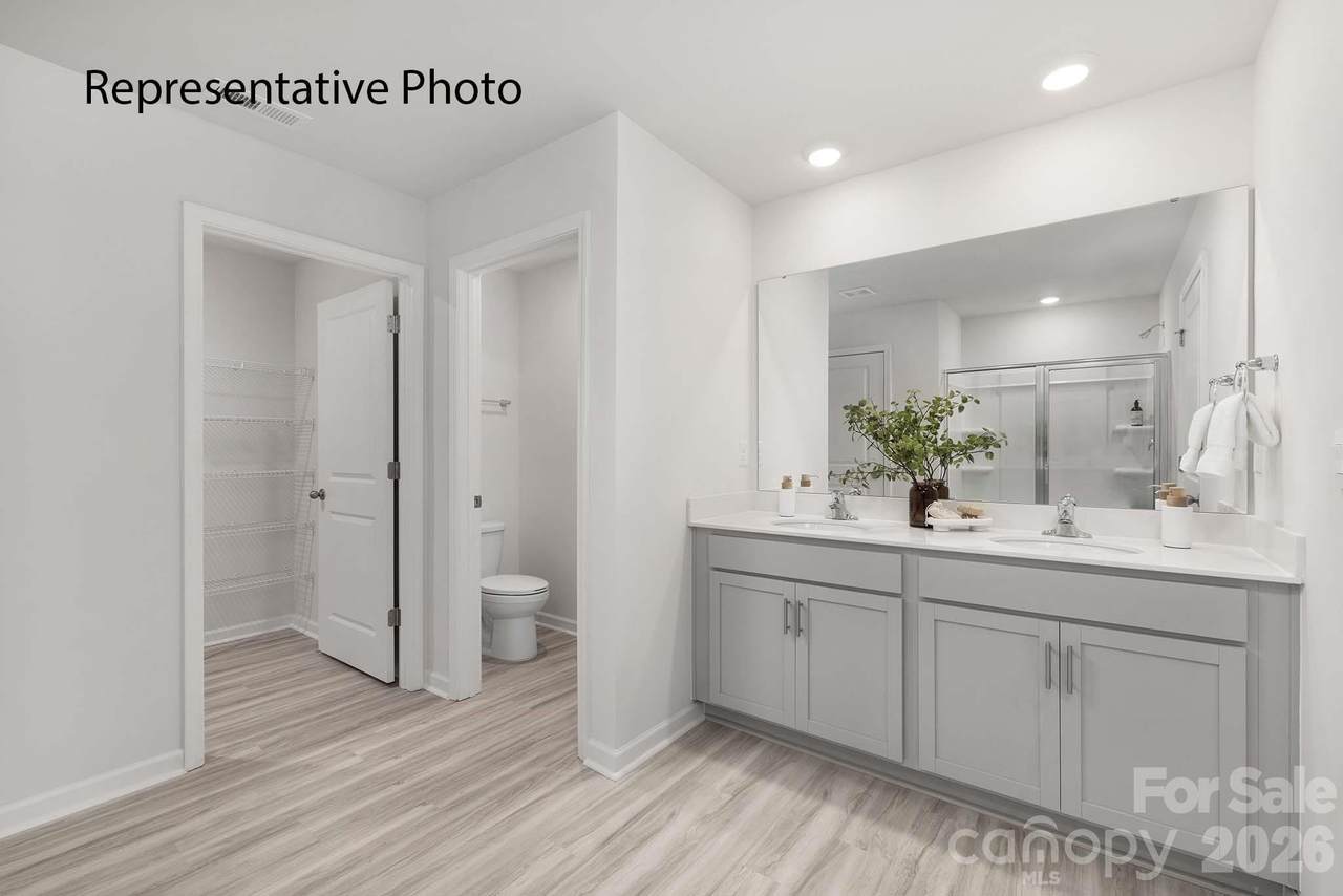 2062 10th Street - Photo 1