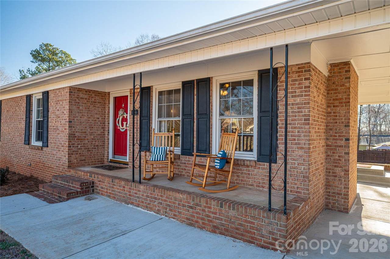 1466 Pressley Drive - Photo 1