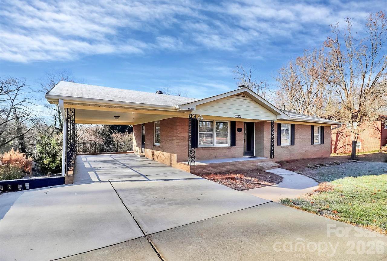 526 Julia Avenue - Photo 1