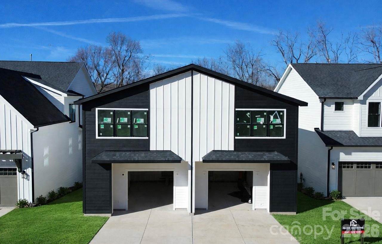 2007 South Street - Photo 1