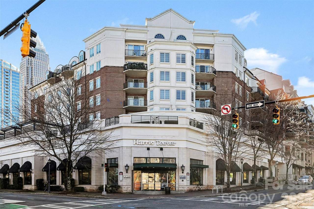 300 5th Street - Photo 1