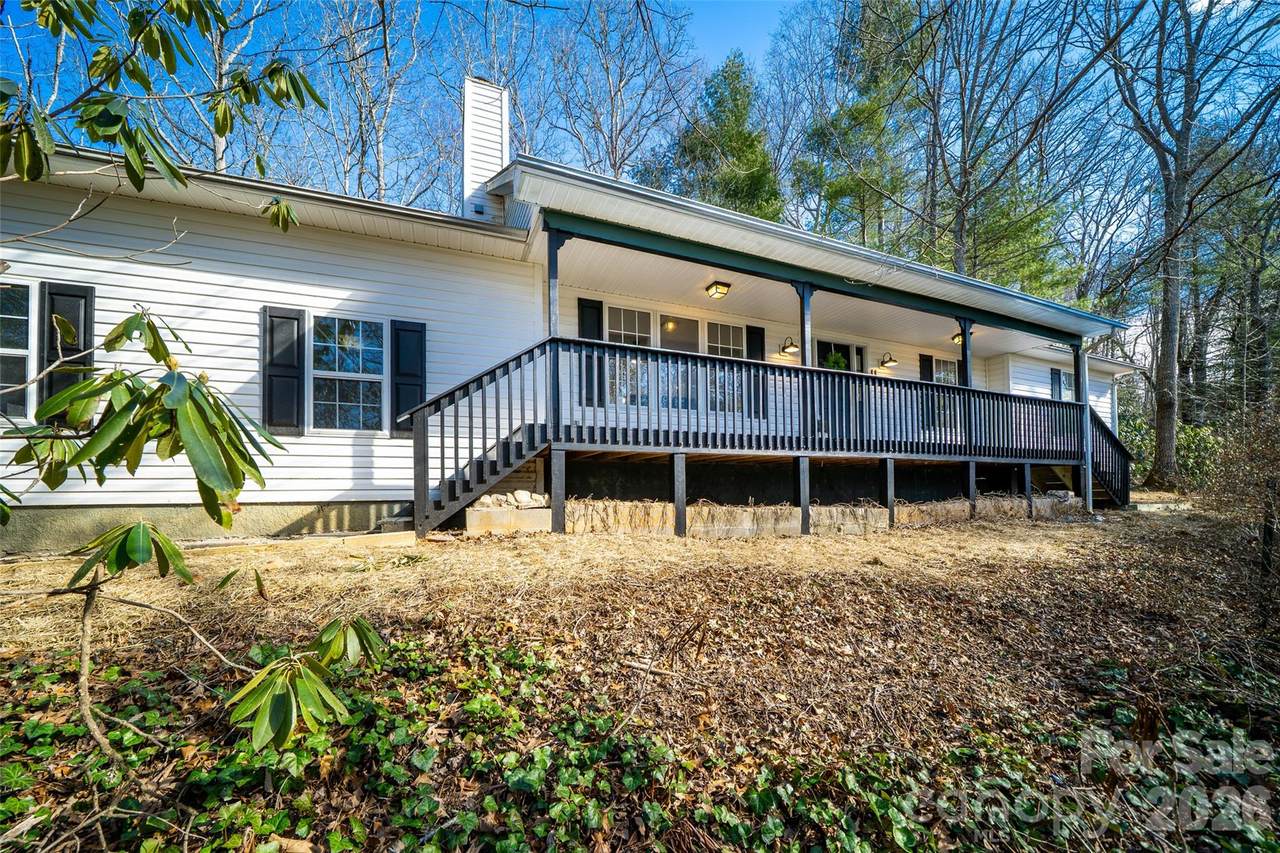 11 Twin Lakes Drive - Photo 1