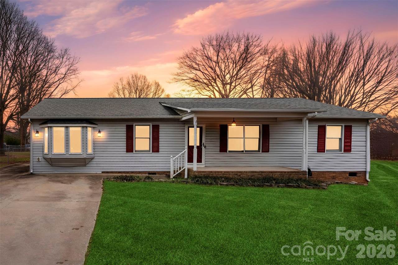 105 Trotter Lane - Photo 1