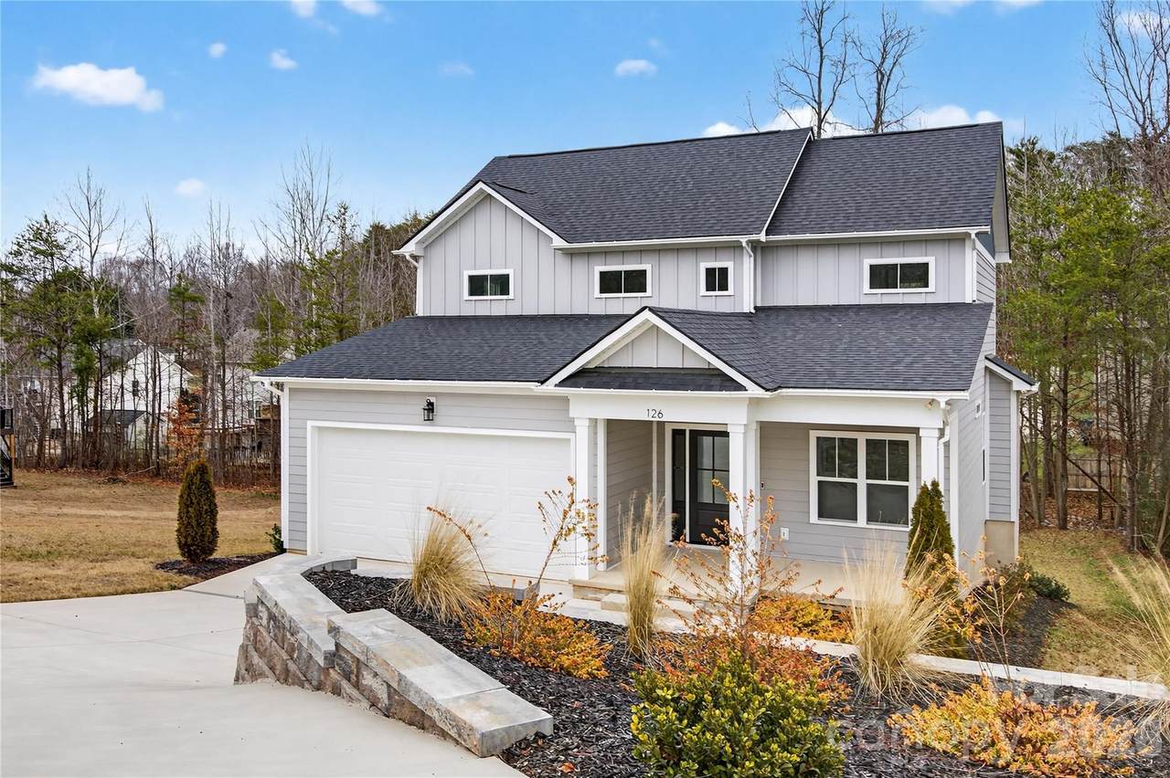 126 Meadow Glen Drive - Photo 1