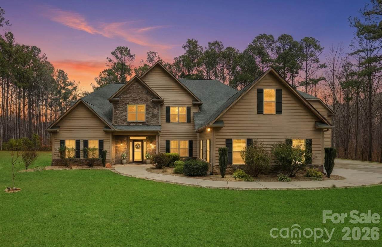7362 Bay Cove Court - Photo 1