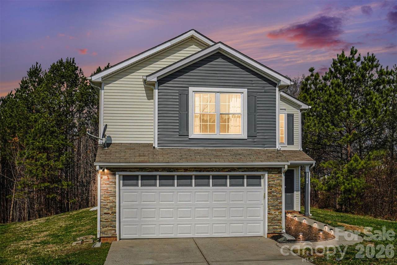 1106 Vine Cliff Lane - Photo 1