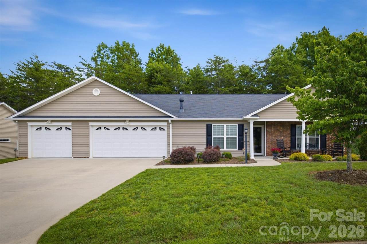122 Lady Slipper Lane - Photo 1