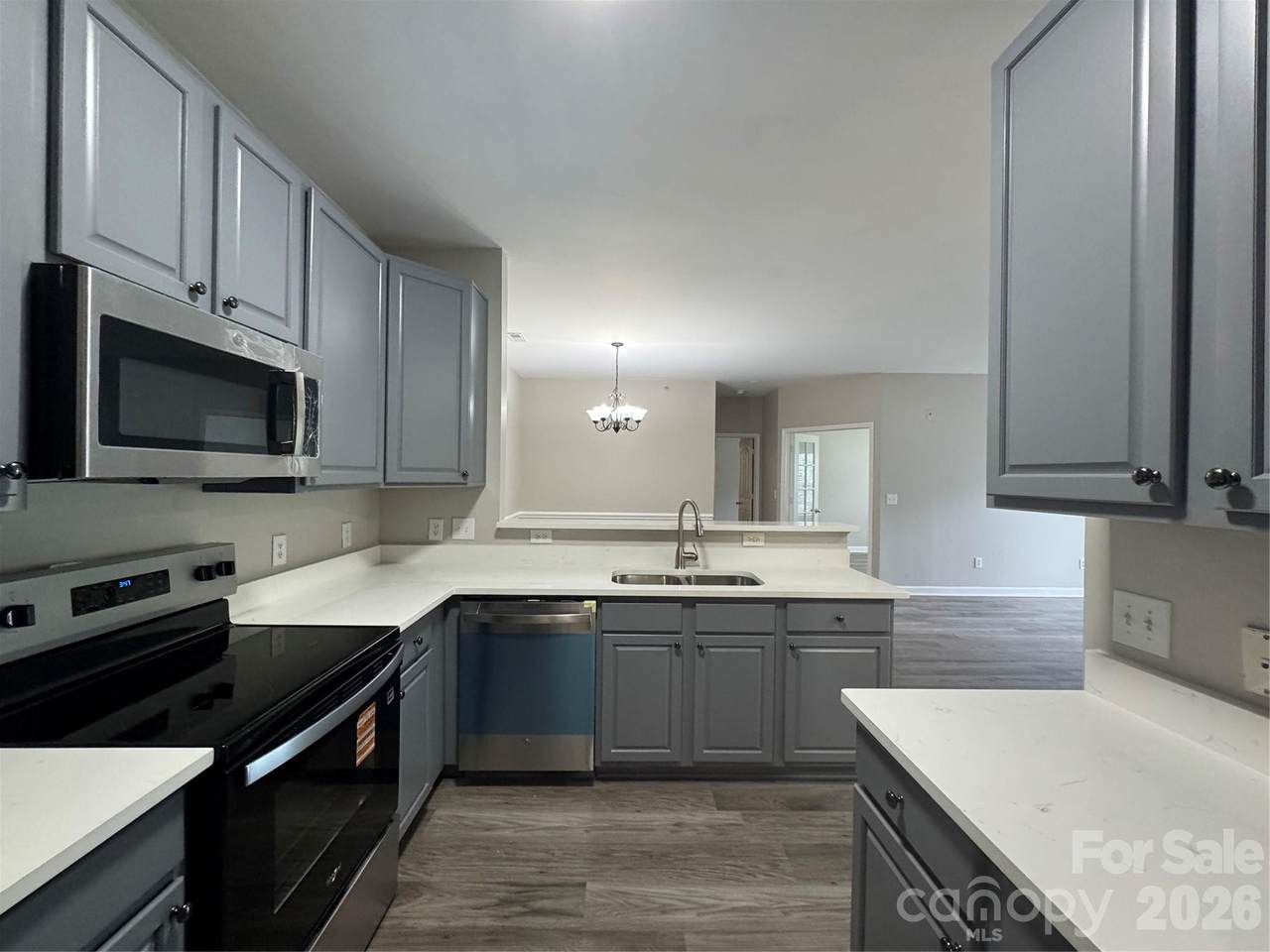 10676 Hill Point Court - Photo 1