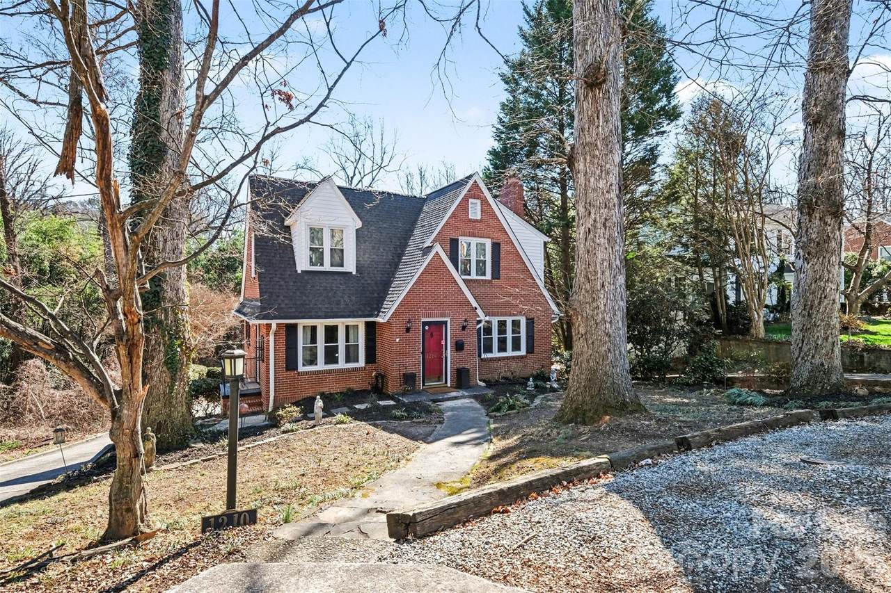 1210 Oakwood Avenue - Photo 1