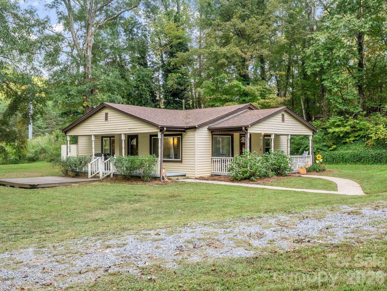 697 Bethany Church Road - Photo 1