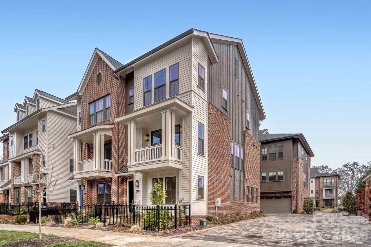 3115 Pinehurst Place - Photo 1