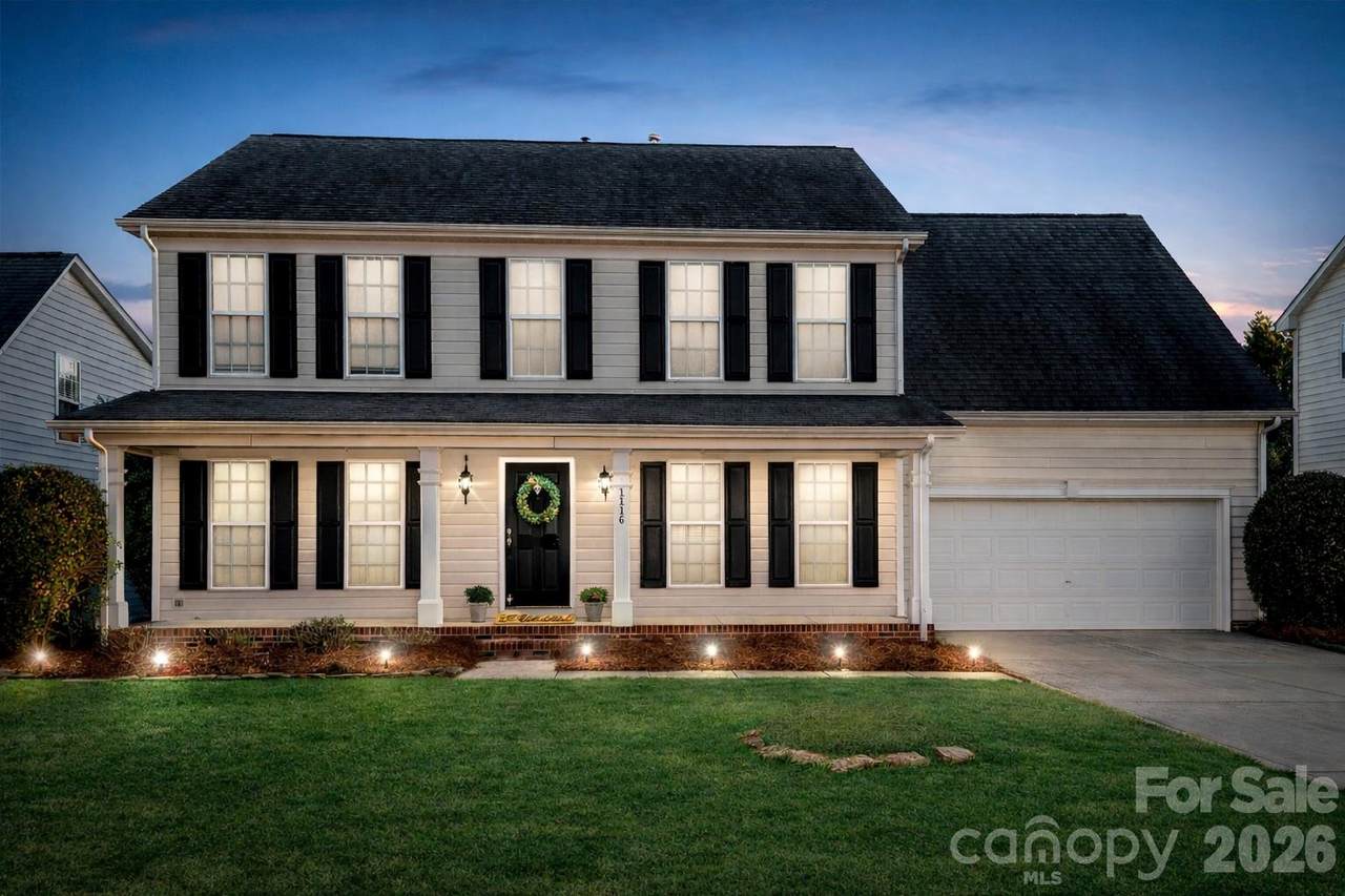 1116 Gower Street - Photo 1