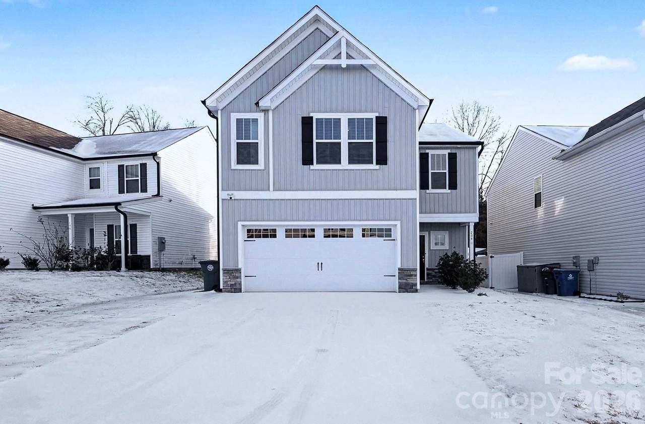 204 Shay Crossing Road - Photo 1