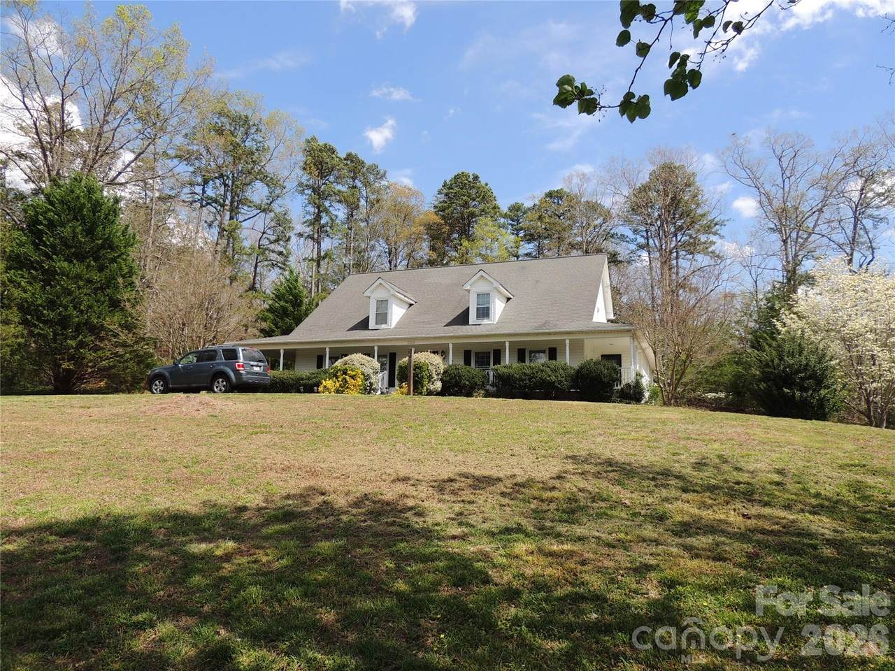 256 Gable Hill Lane - Photo 1