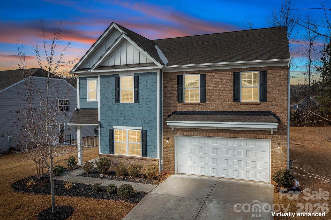 1316 Mona Vale Drive - Photo 1