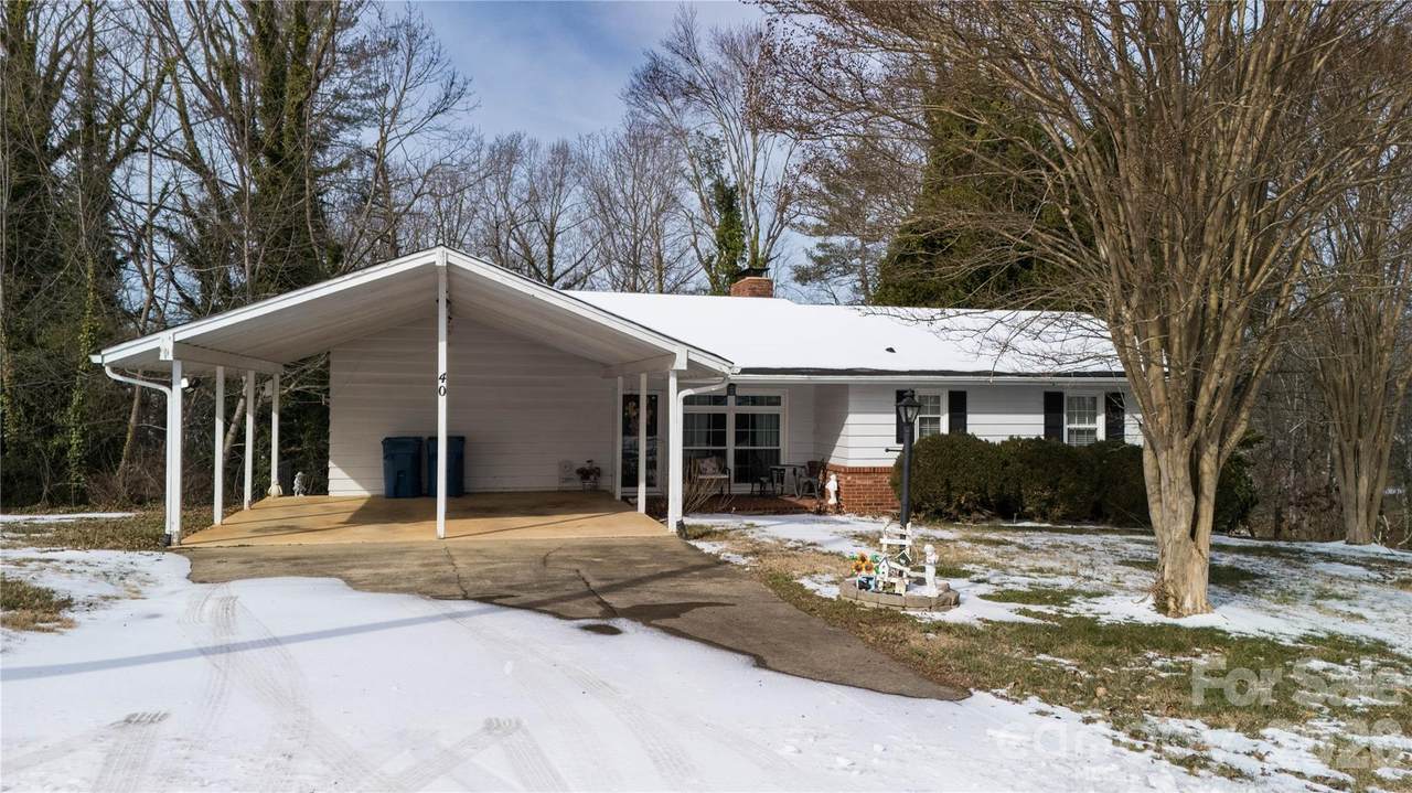 40 Forest Avenue - Photo 1