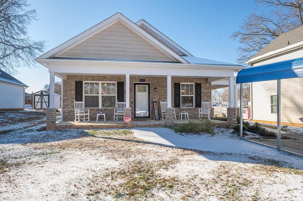 505 Cloninger Street - Photo 1