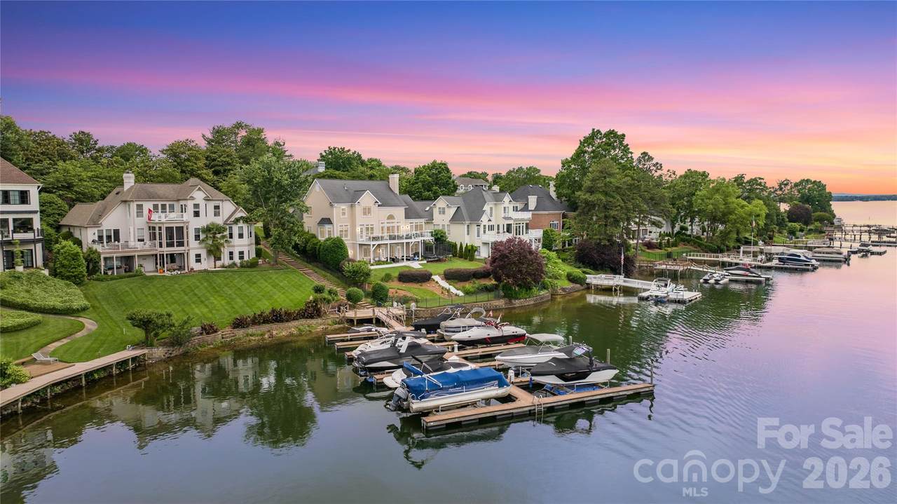 17825 Spinnakers Reach Drive - Photo 1