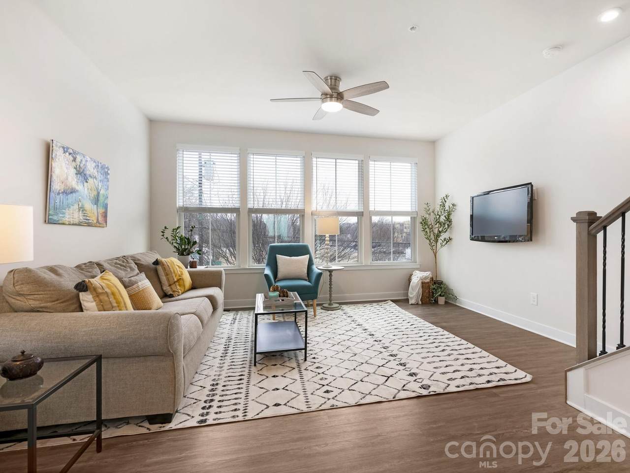 1275 Caldwell Street - Photo 1