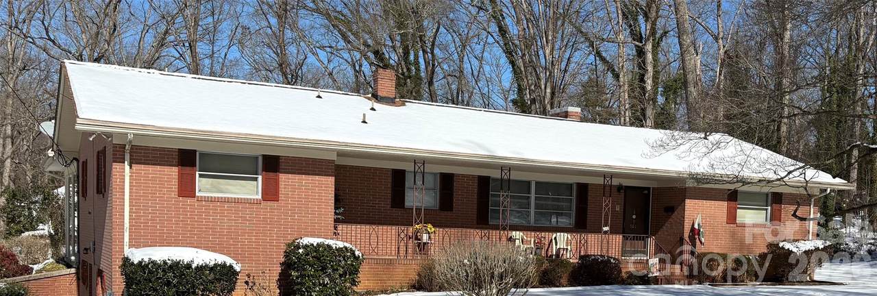 701 Oakwood Avenue - Photo 1