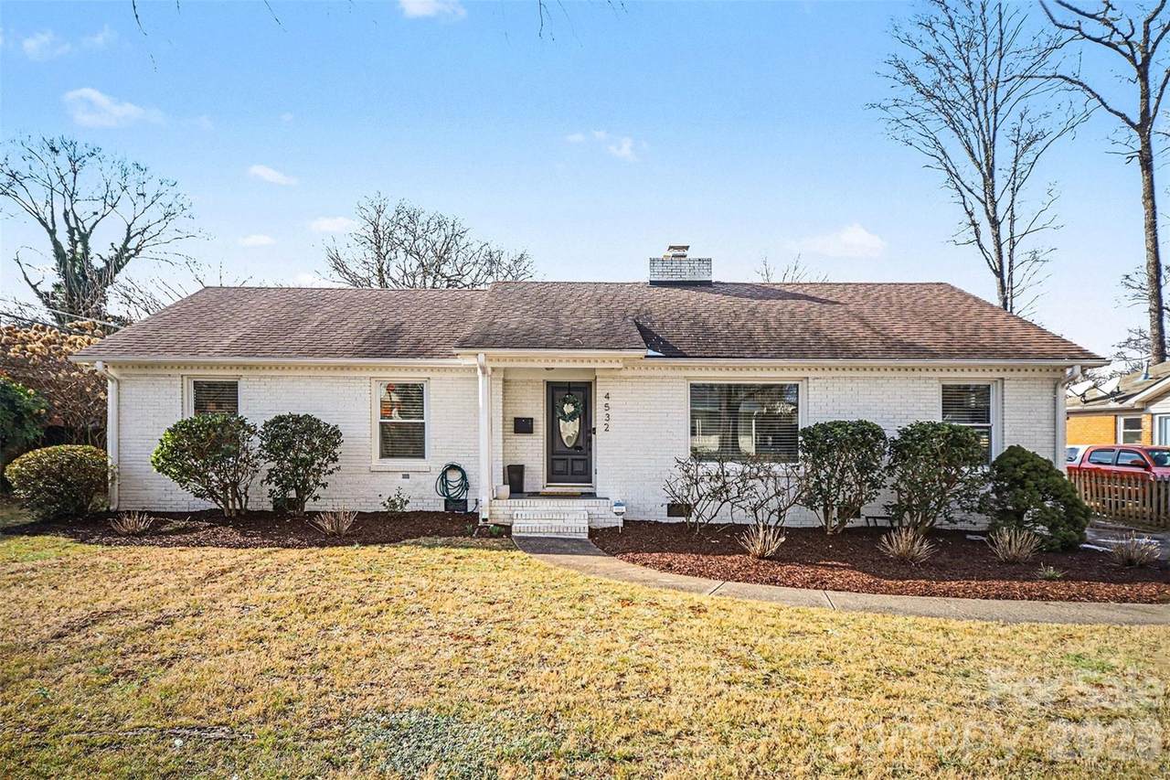 4532 Carriage Drive Circle - Photo 1