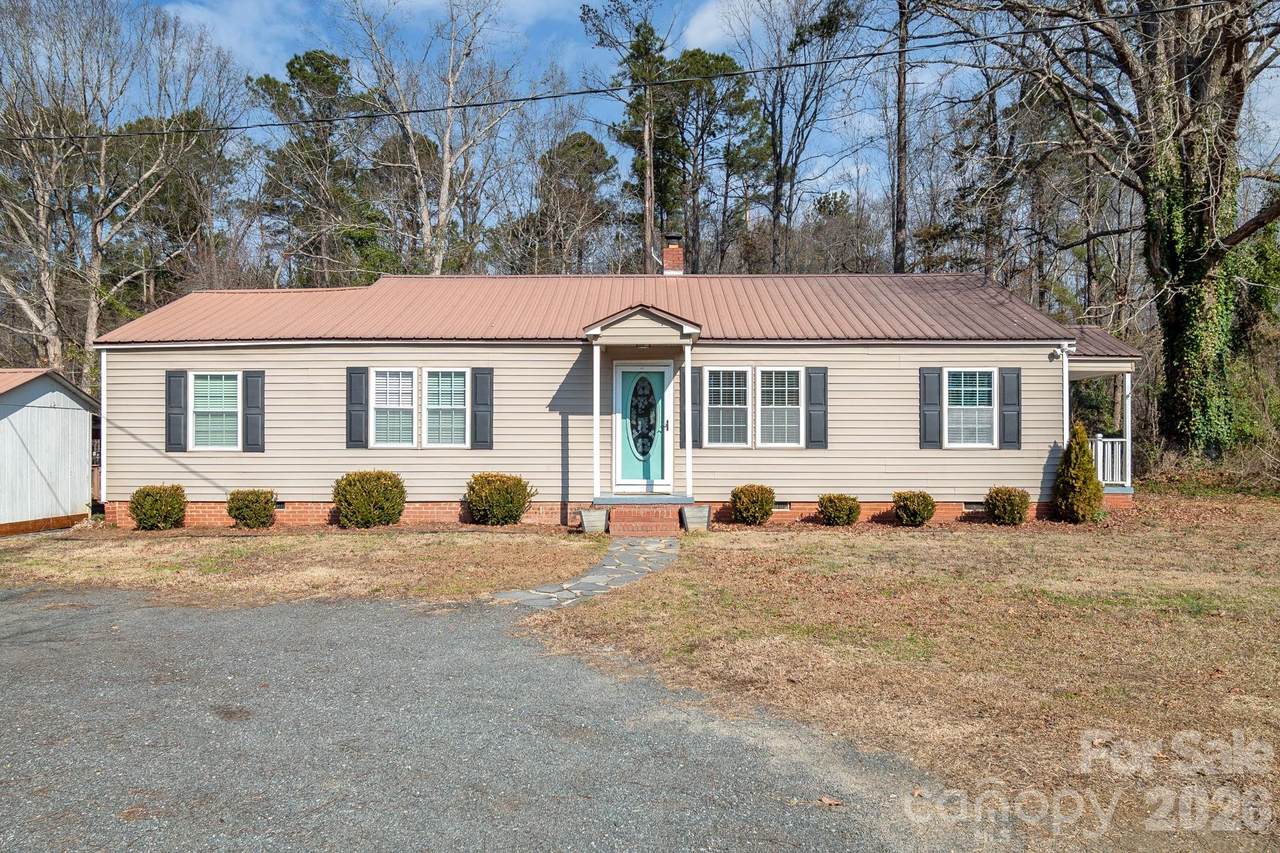 391 Phillipstown Road - Photo 1
