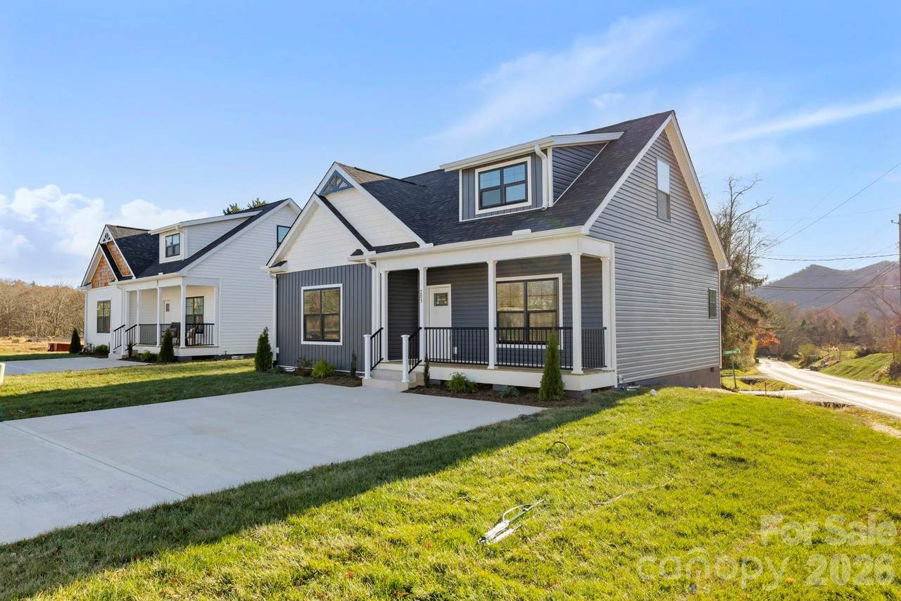 203 Southern Charm Road - Photo 1