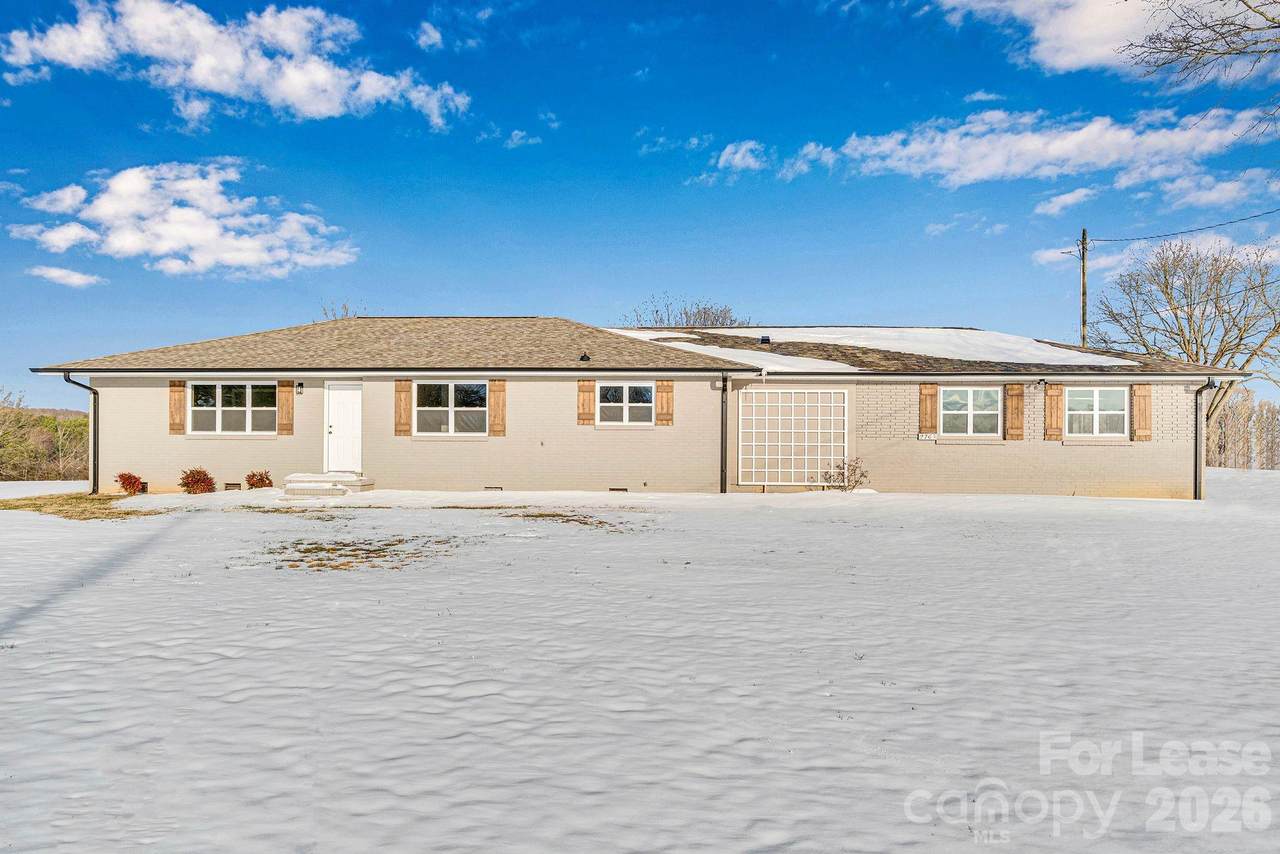 2765 Long Circle - Photo 1