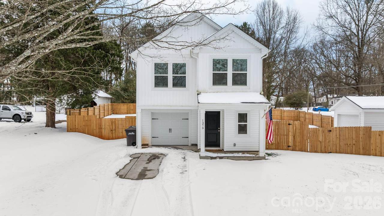 1379 Melviney Street - Photo 1