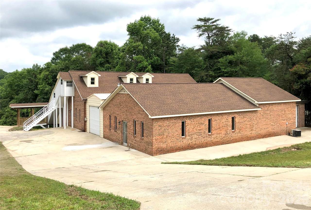 1222 Hardin Road - Photo 1