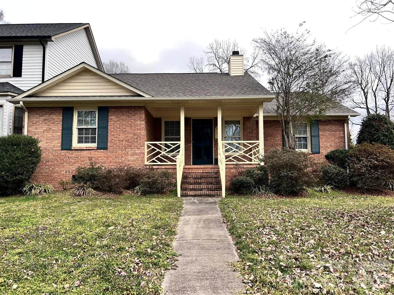 628 Breckenridge Road - Photo 1