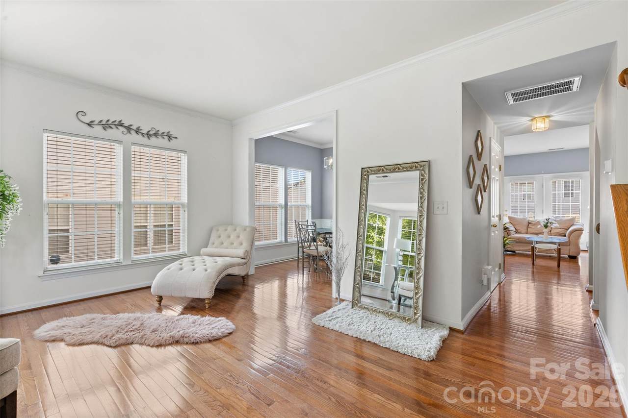 9775 Mallard Glen Drive - Photo 1