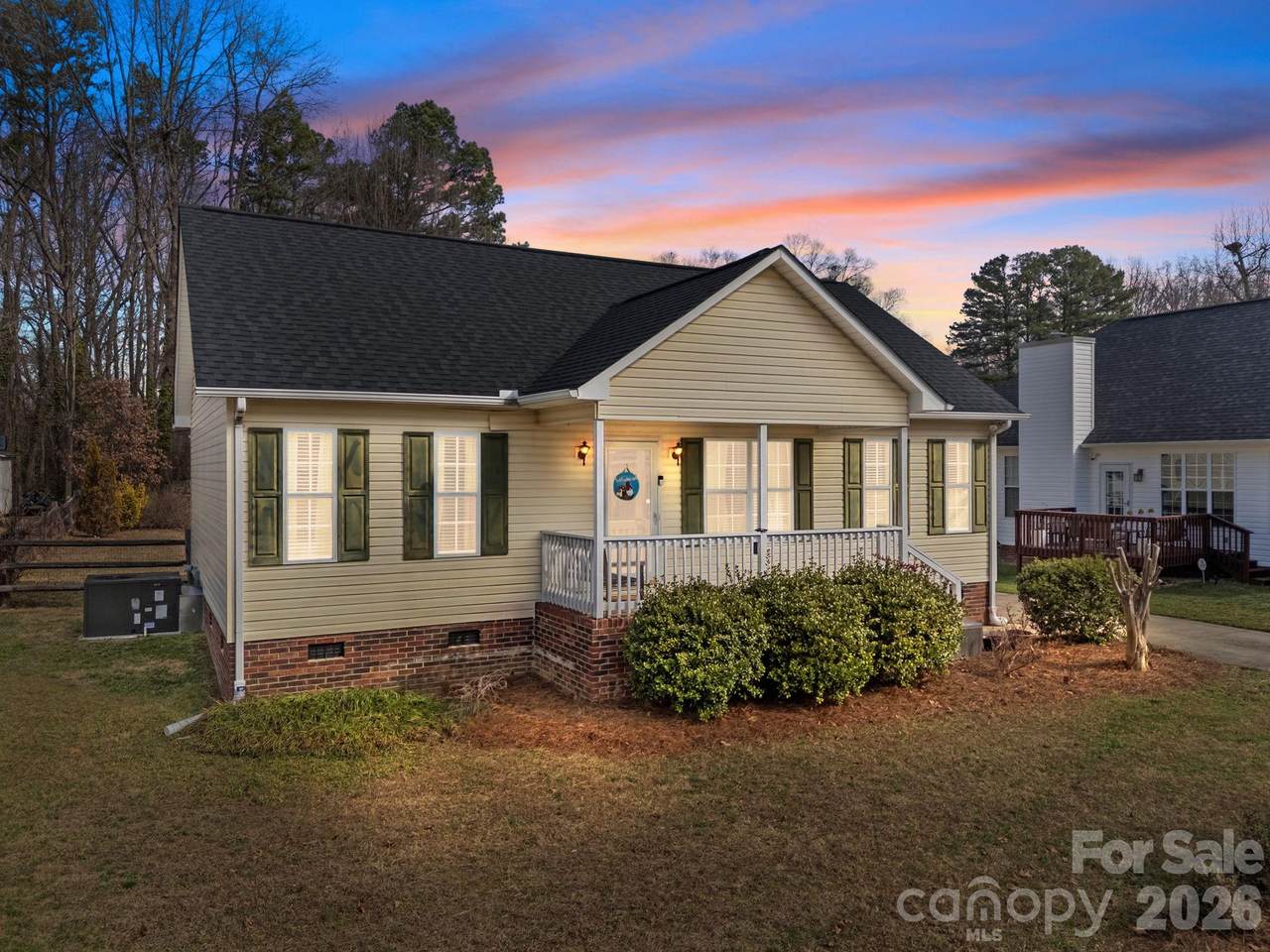 1547 Tammy Court - Photo 1