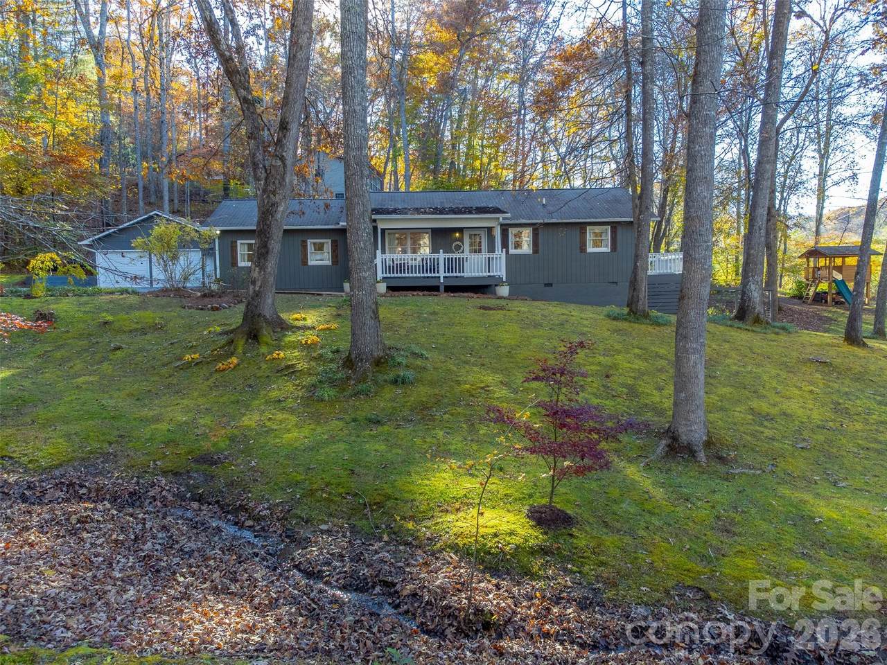 115 Indian Trail - Photo 1