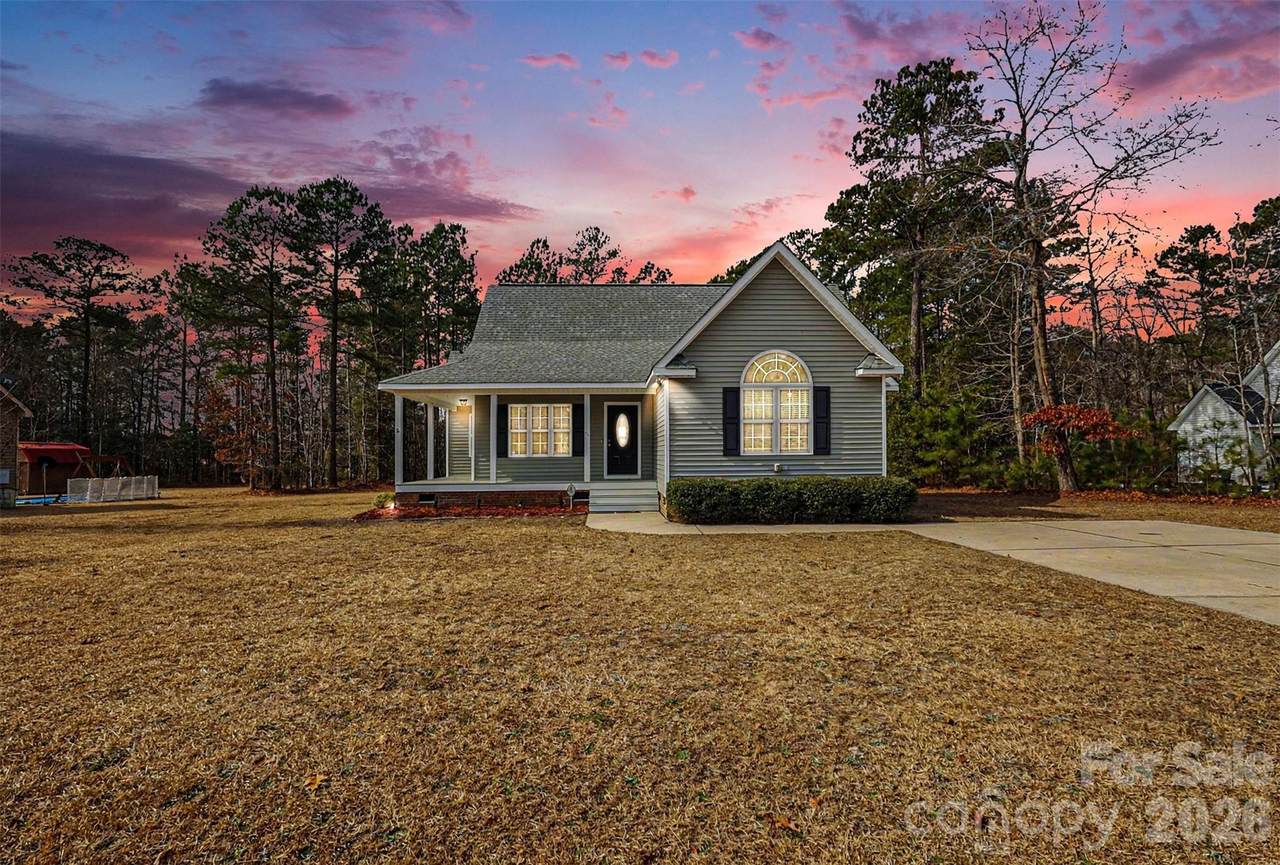 75 Exie Place - Photo 1