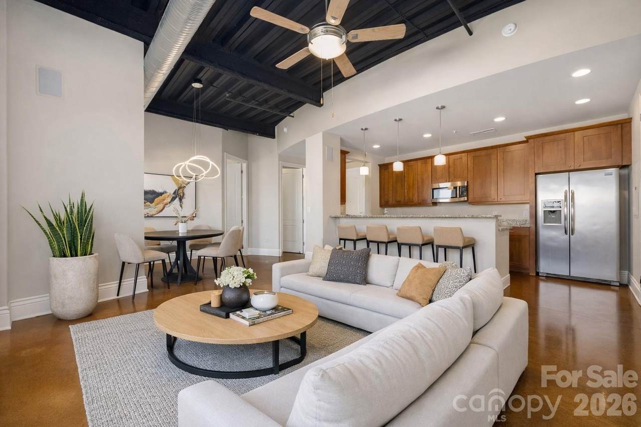 2338 Yadkin Avenue - Photo 1