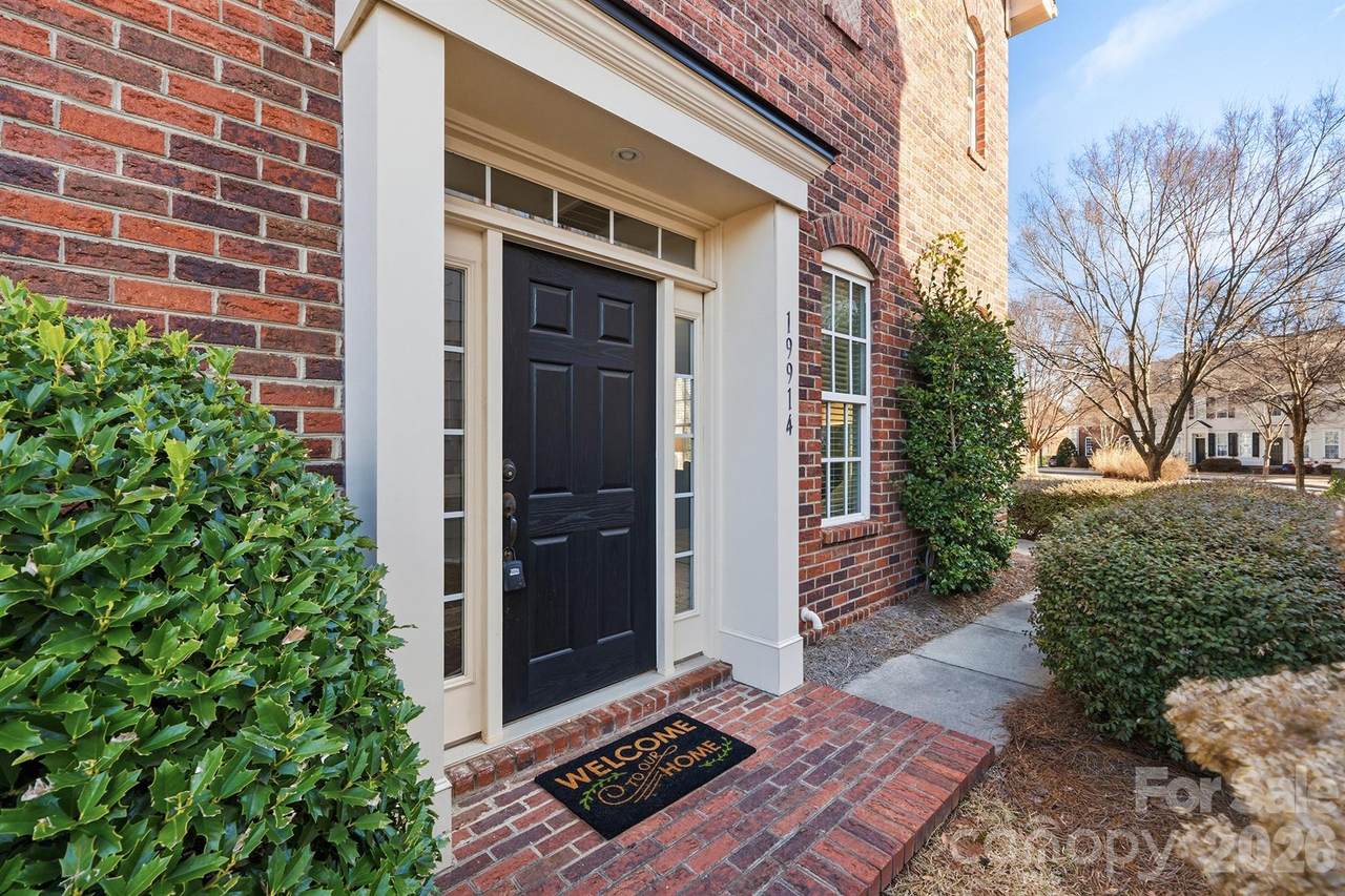 19914 Crew Cottage Court - Photo 1