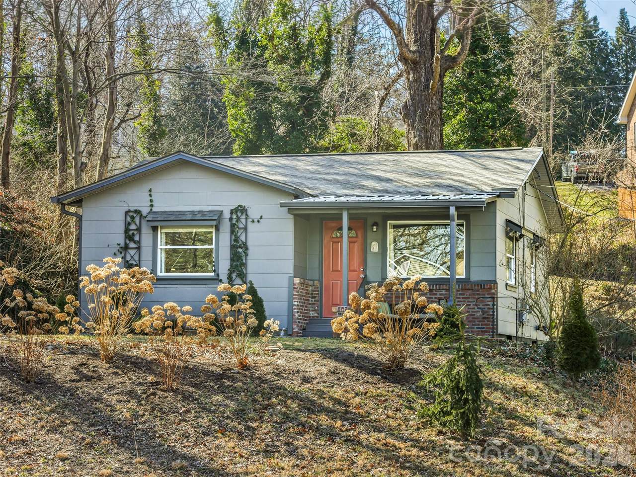 45 Shady Oak Drive - Photo 1
