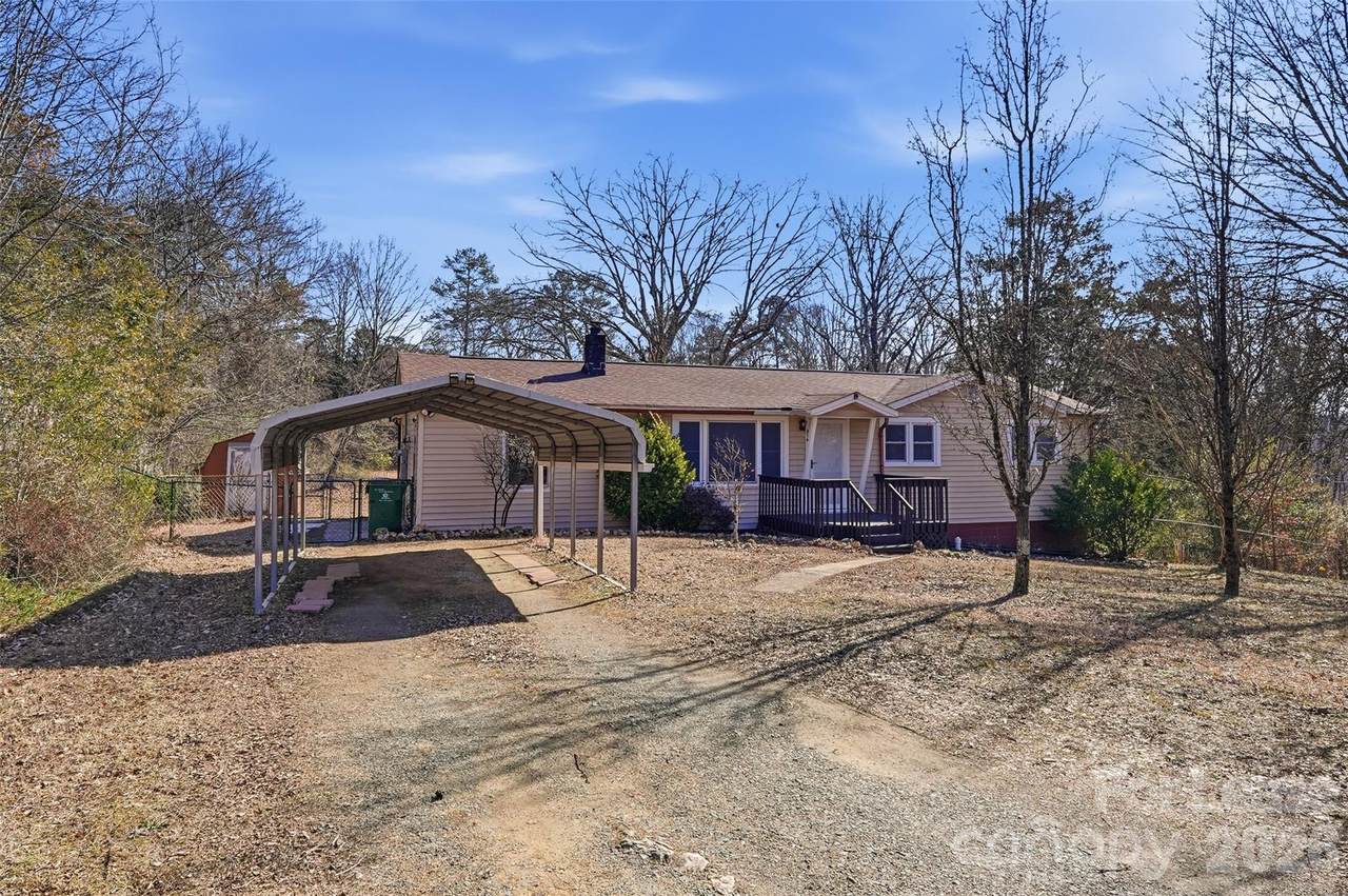 214 Latta Avenue - Photo 1