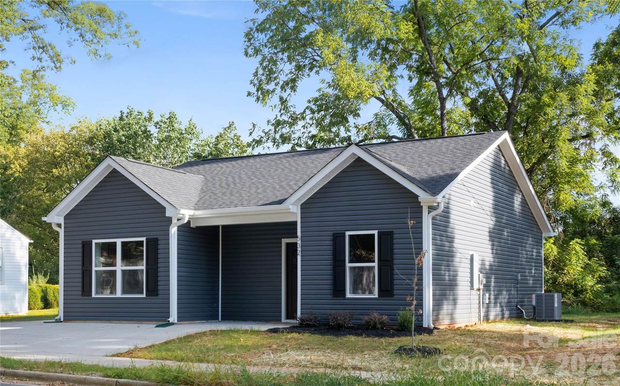 2000 Juniper Drive - Photo 1