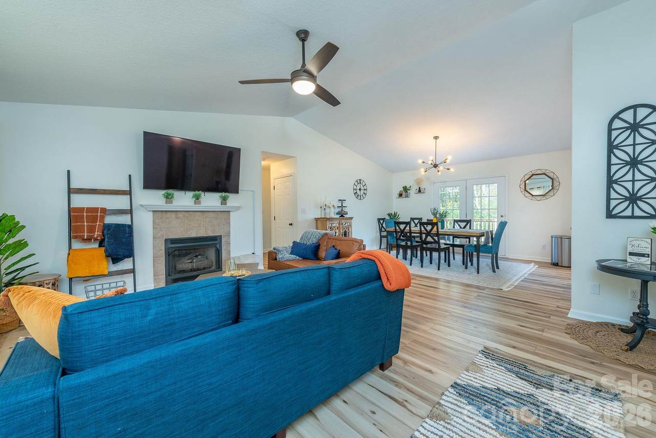 18 Garrison Road - Photo 1